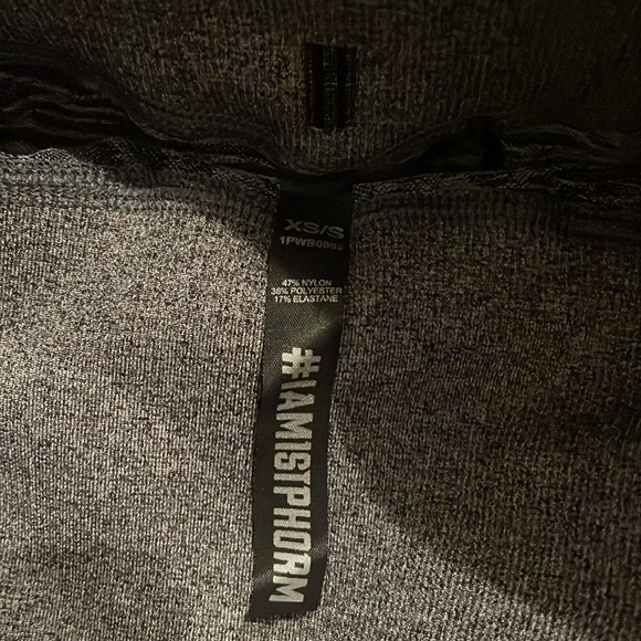 Iamfirstphorm women’s leggings grey multi color design size XS/S - Picture 4 of 10